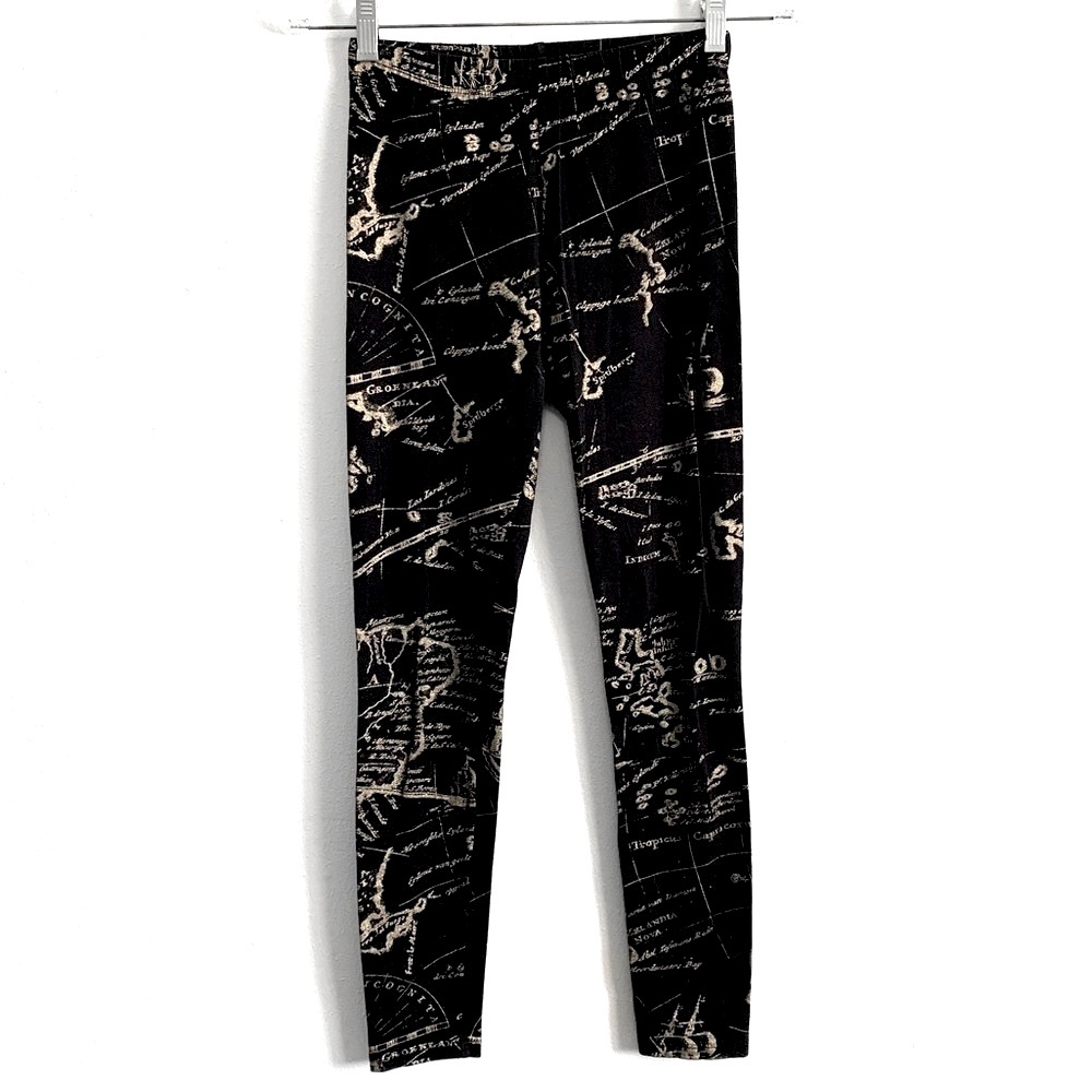 Forever 21 Travel Map Printed Leggings